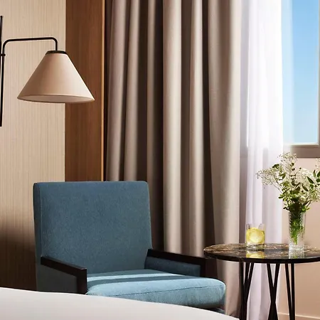 Nh Hotel